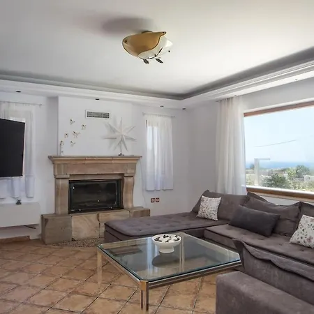 Kallithea Sunrise Villa *