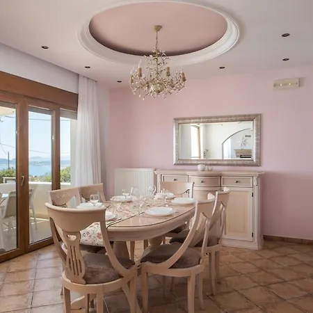 Kallithea Sunrise Villa *