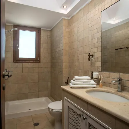 Kallithea Sunrise Villa *